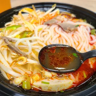 Bún bò Huế