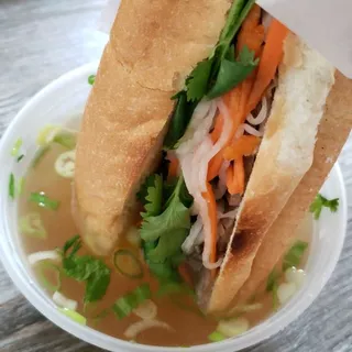 Pho-rench Dip Banh Mi