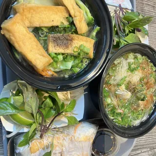 Tofu Spring Rolls (2 pcs)