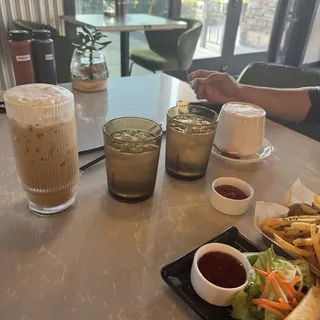 Thai Tea Latte - Hot