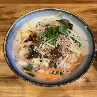 Dry beef shaved noodles - IG @bougiefoodieboi