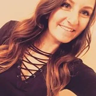 Olivia W.