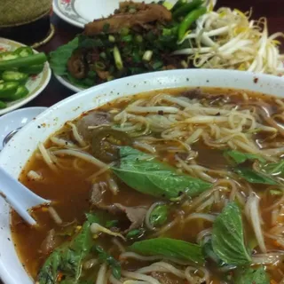 Beef Larb/Thom Keung Nai and sticky rice