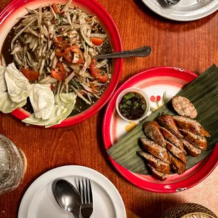 Papaya salad, pork sausage.