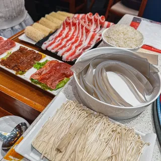 Hot Pot Noodle