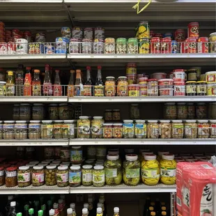 So many SAUCES!