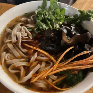 Vegetarian Noodle Soup