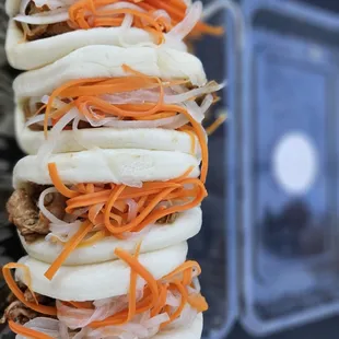New on our Menu!
Garlic Chicken Baos $12