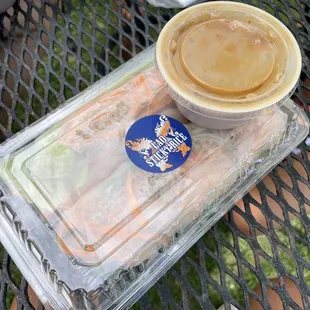 Pork shrimp combo summer roll