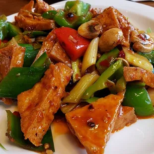 Tofu home style ($15), vegan by default. Decent &amp; colorful, but sauce is slightly gloopy.