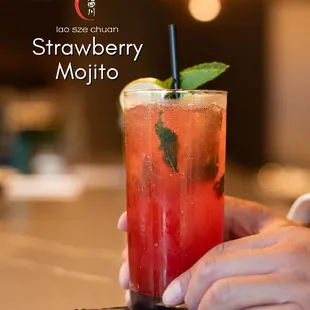 Lao Sze Chuan Strawberry Mojito