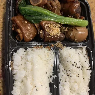 House Braised Pork Feet Rice /