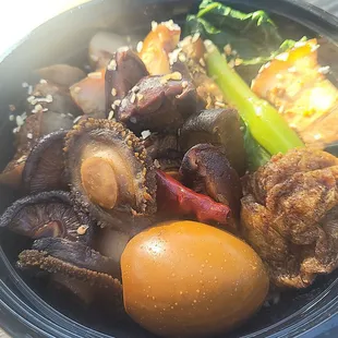Braised Black Iberico Pork Belly Rice