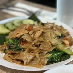 Drunken Noodles with Chicken