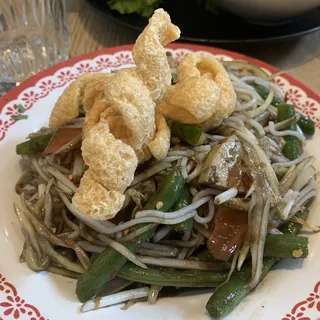 Chaophraya Salad