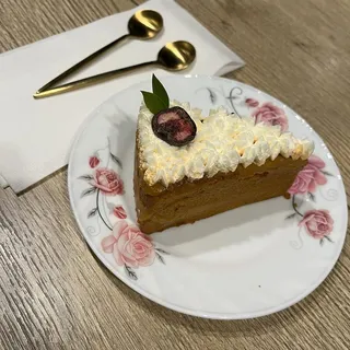 Cylon Tea Sponge Cake