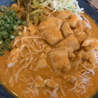 Khao Poon Pla