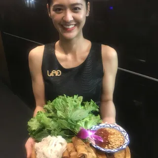 Wrapping Vegetable Crispy Rolls