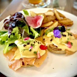 Smoked Salmon Benedict