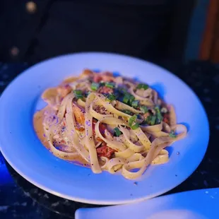 Chicken and pasta .