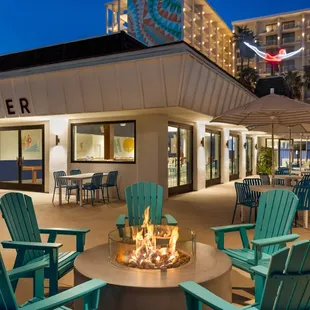 Lapper Kitchen + Tap Patio