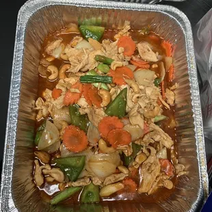 Cashew chicken