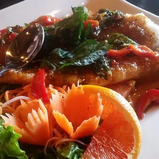 Mama's Fish Special