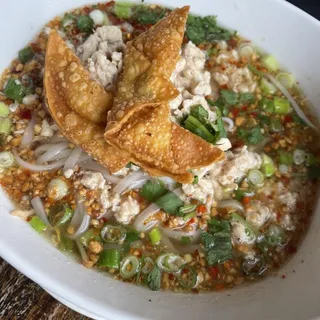 Lunch Tom Yum Noodle