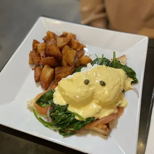 Smoked Salmon Benedict