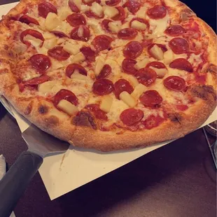 Pineapple Pepperoni Pizza