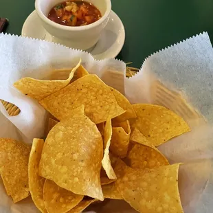 Salsa and chips