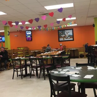 ramen and noodles, interior