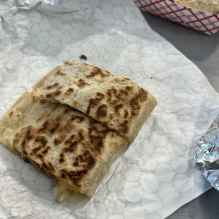 Quesadilla with carnitas.