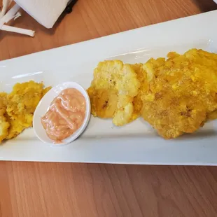 Tostones