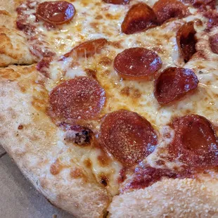 Pepperoni pizza