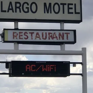 Exterior: QuemadaNM-USA