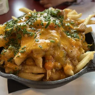 Green Chili fries - yum flavor and the blonde ale complimented this dish very well. Definitely will get the combo again