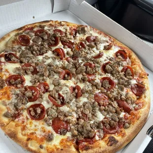 LaRich's Pizza