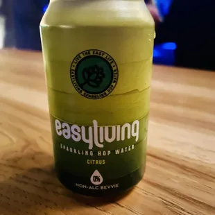Non alcoholic hop water