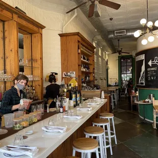 sushi and sashimi, interior