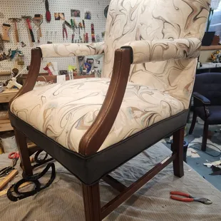 Modern print on vintage furniture? Yes.