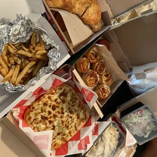 Garlic Fries Cheesy Flat Bread Ziti Alfredo Three Meat Ziti Chicken Alfredo