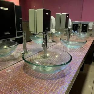 09/19/2024 cute counter in the ladies bathroom