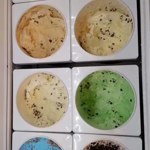 Choco chip ice creams