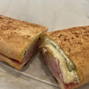Cuban Sandwich (Traditional Style)