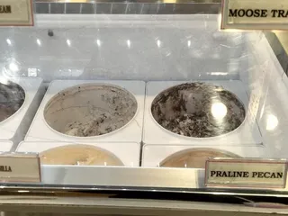 Larry's Cookies & Ice Cream