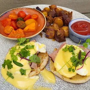 Traditional Eggs Benedict