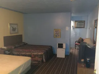 Budget Inn Adair