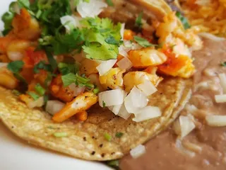 Tsunami Taqueria Y Marisco