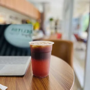 Tónico echó con café De Esperanza Rico Espresso